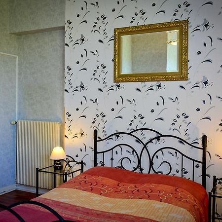 Le Castel De Larralde 호텔 Assat 외부 사진